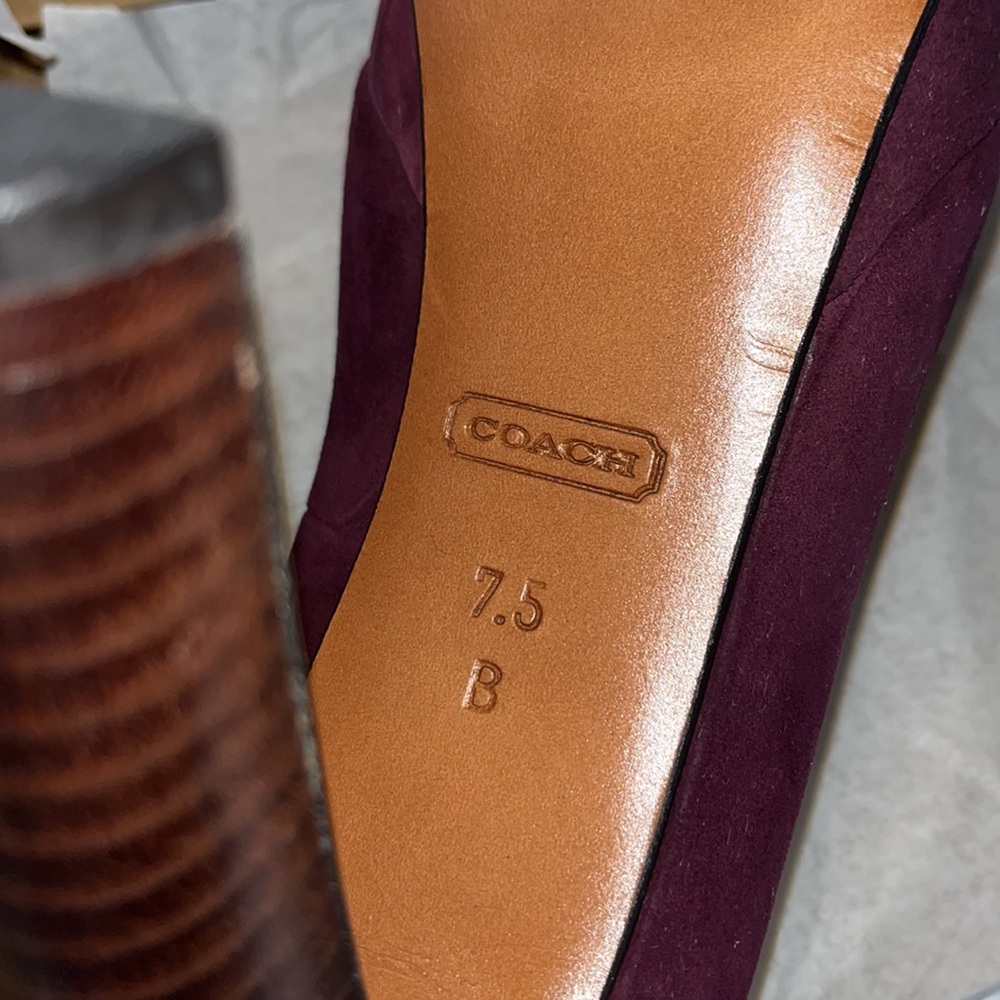 Coach Women’s Breana burgundy Suede Platform Peep Toe Pumps - Picture 8 of 8
